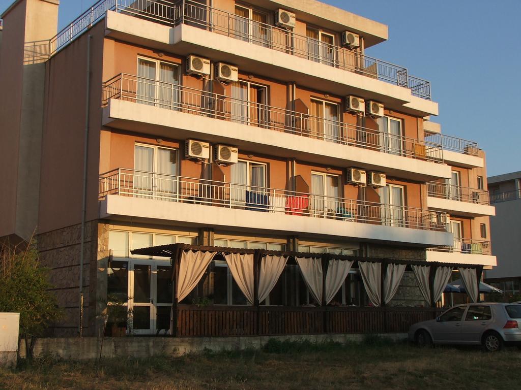 Guest House Compass Łozenec Zewnętrze zdjęcie